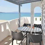 Paradise 3*