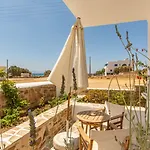 Paradise 3*