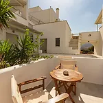 Paradise Aparthotel