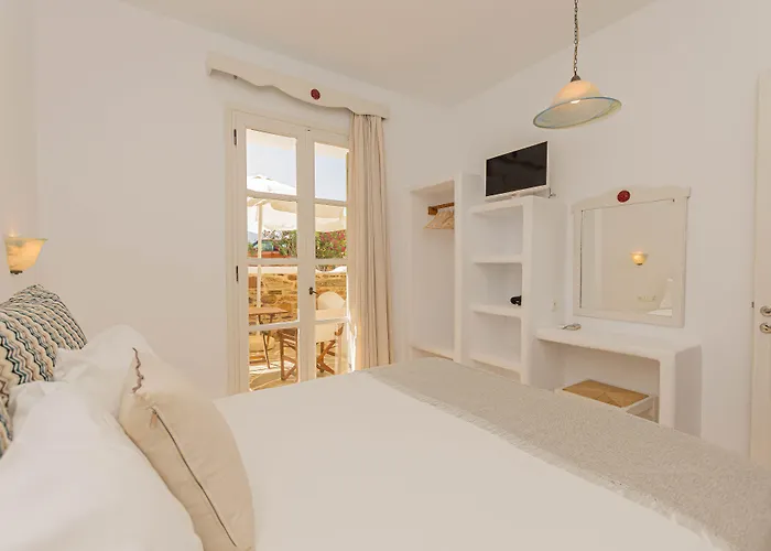 Aparthotel Paradise 4*