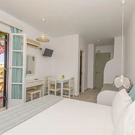 מלון דירות Paradise Agiassos