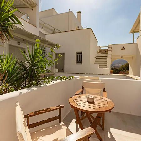 Paradise Aparthotel