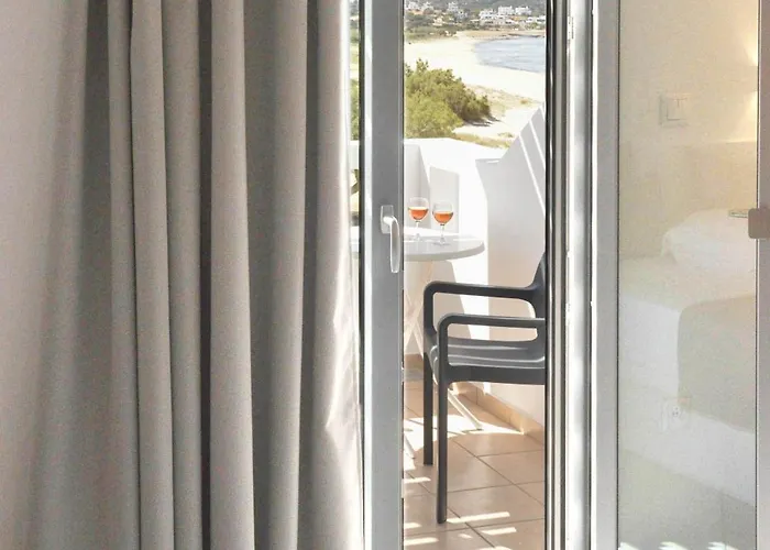 Aparthotel Paradise 4*