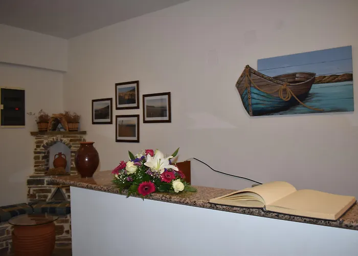 Paradise Aparthotel Agiassos