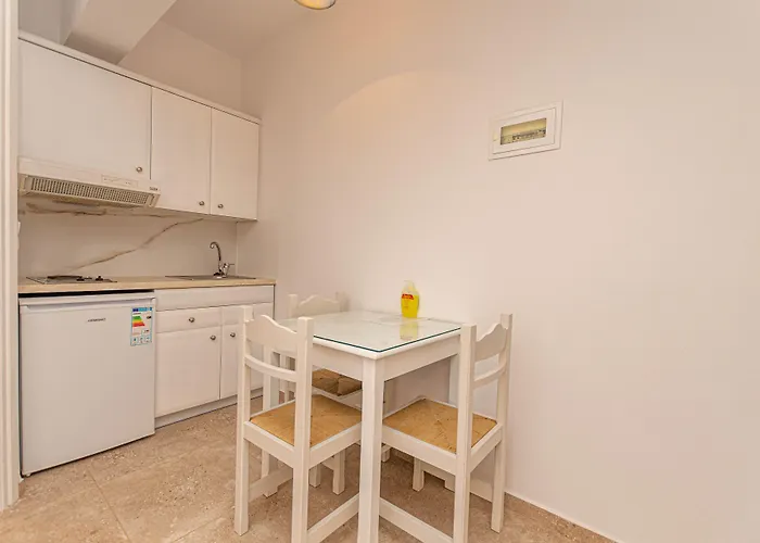 Apart Otel Paradise Agiassos